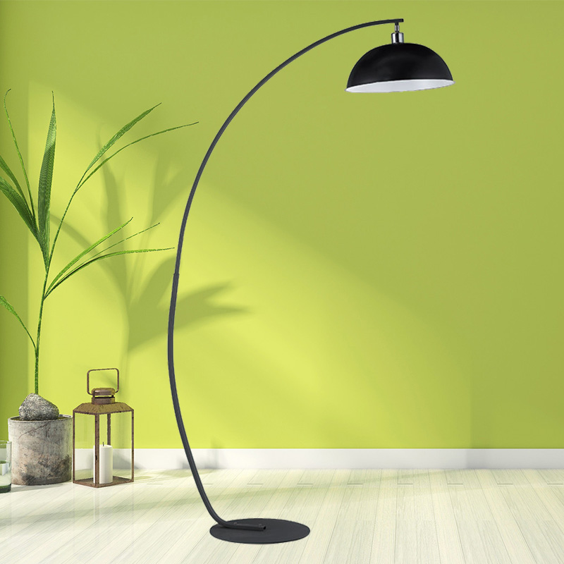 Elegáns íves üveg lámpaernyő padlófény